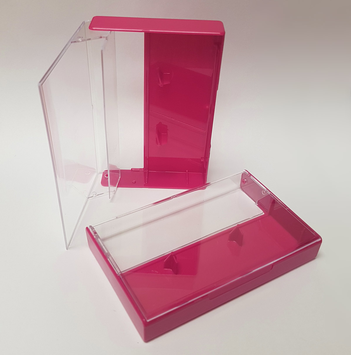 Audio cassette jewel box with rubine-red back