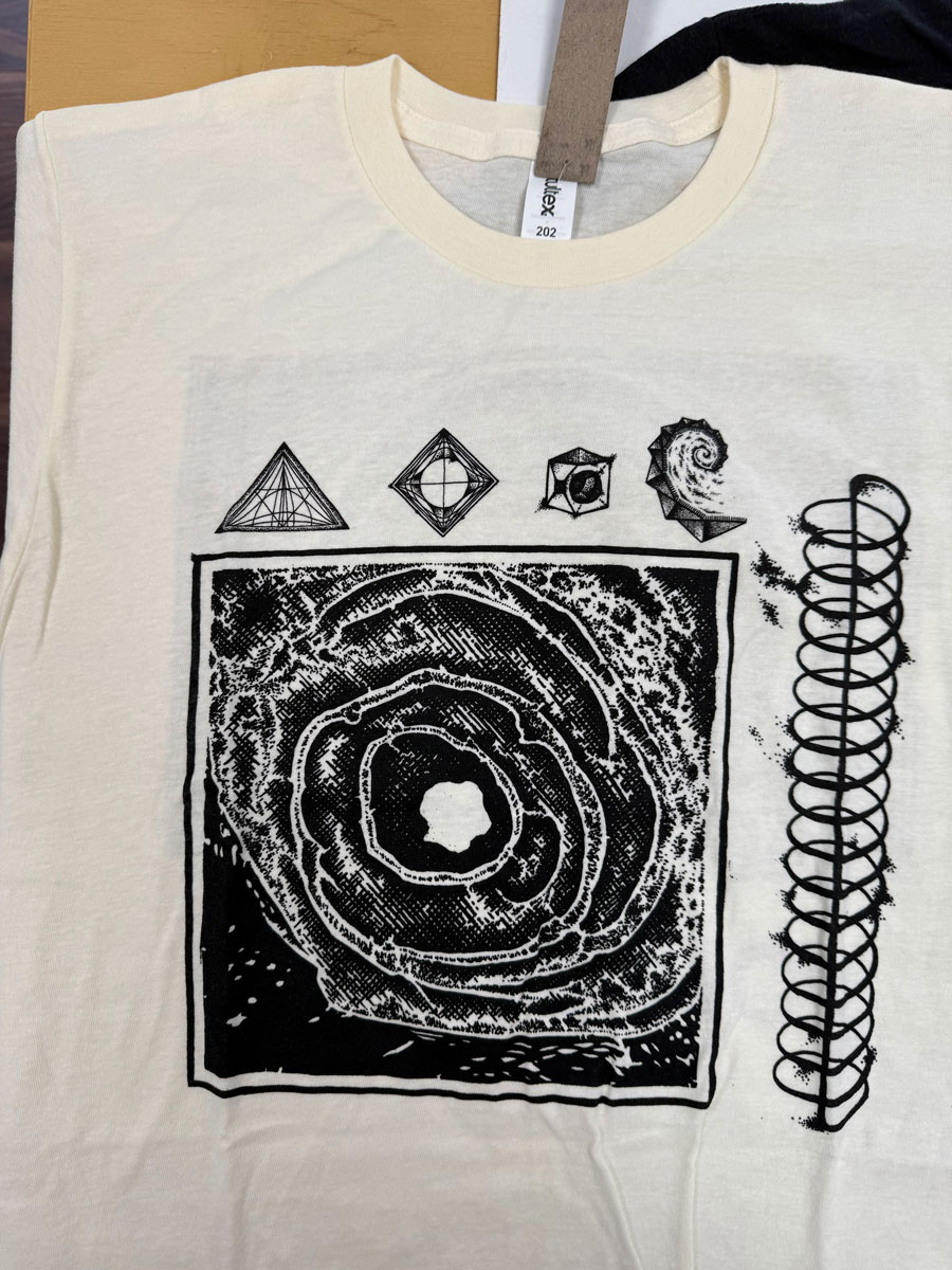 1-color silkscreen shirt