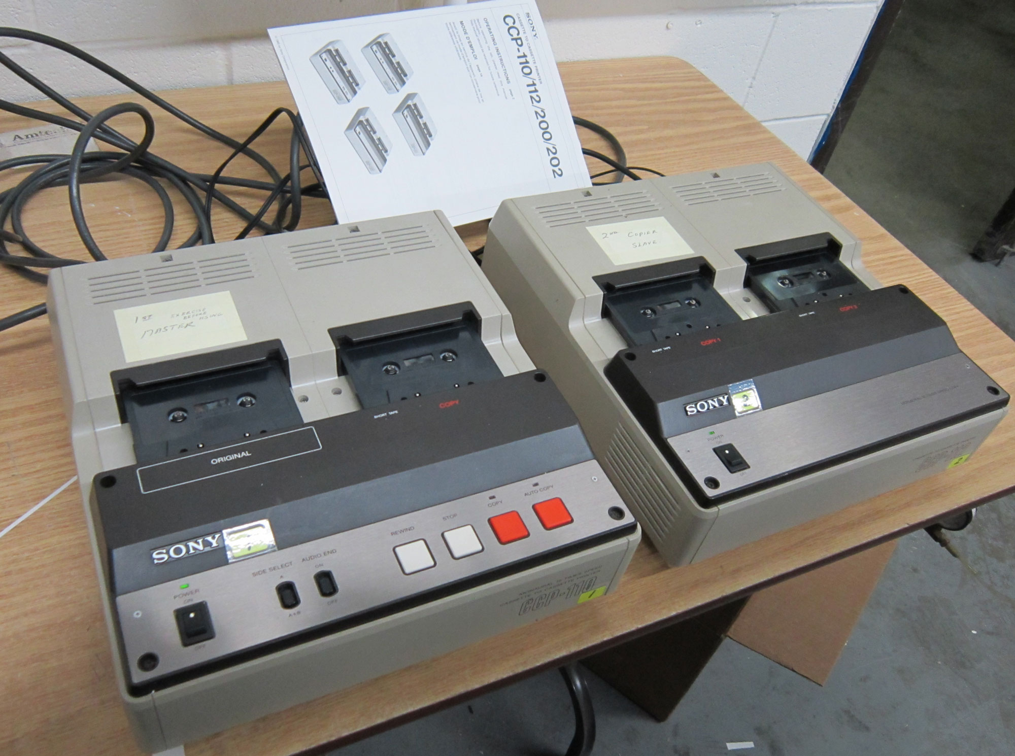 Sony CCP110 cassette duplicator