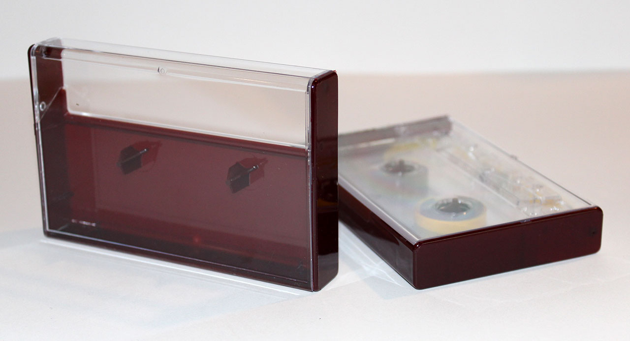 Clear/Burgundy Norelco Case for Audio Cassettes